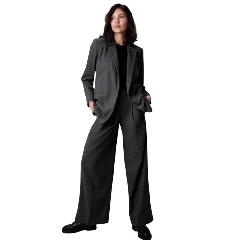Banana Republic Grey Wide leg Trouser Size 12